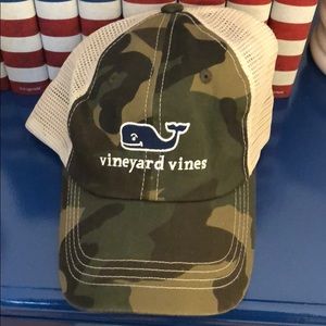 Vineyard vines camo whale hat with mesh back